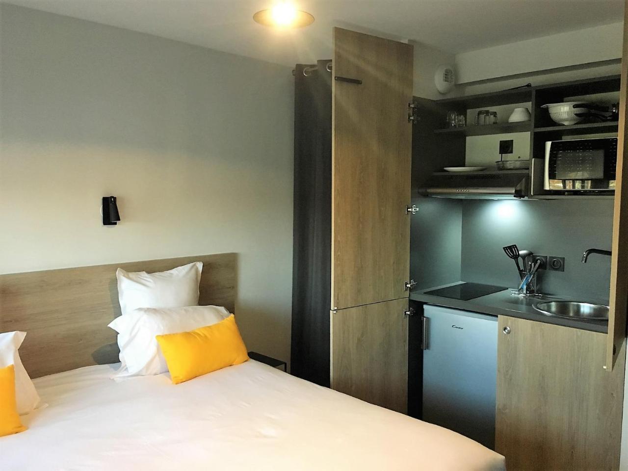Hotel Enight Gradignan Luaran gambar